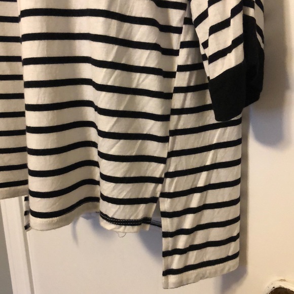Ladies size medium striped top - Picture 2 of 5